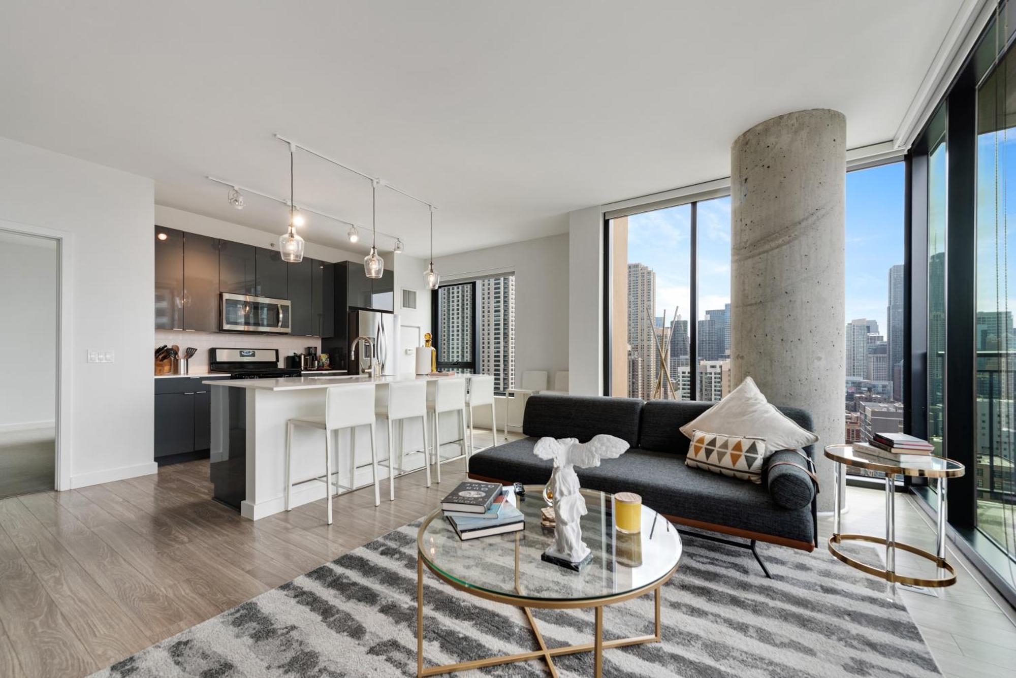 Aurelien Spacious Apartments In The Heart Of Gold Coast Чикаго Екстериор снимка