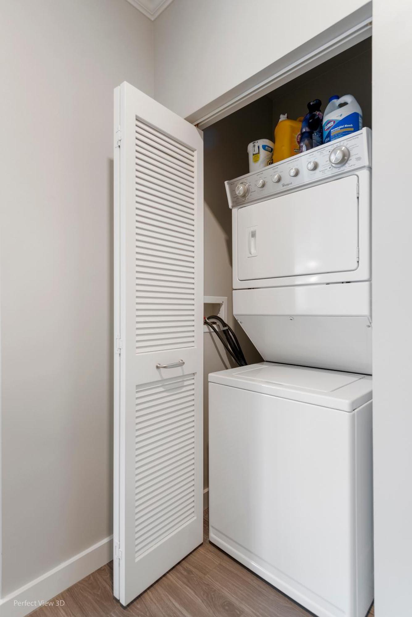 Aurelien Spacious Apartments In The Heart Of Gold Coast Чикаго Екстериор снимка